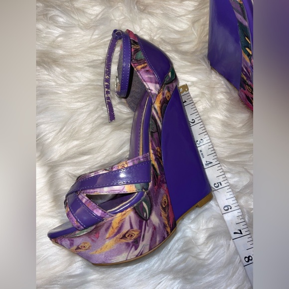 NWT
Alba
Purple Print Selina Heel/ Wedges - Picture 13 of 17